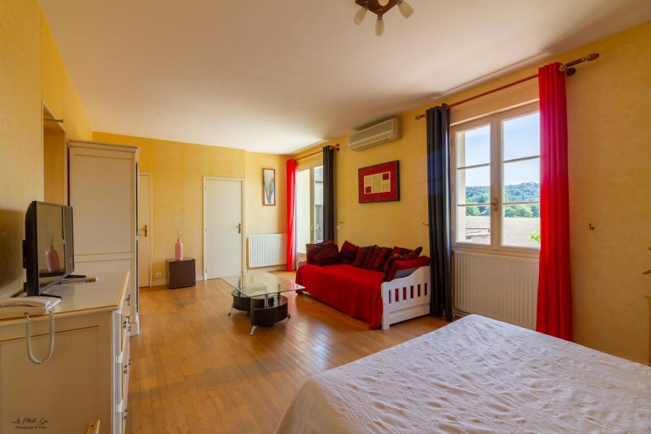 Le Relais Des 5 Chateaux Vézac Εξωτερικό φωτογραφία